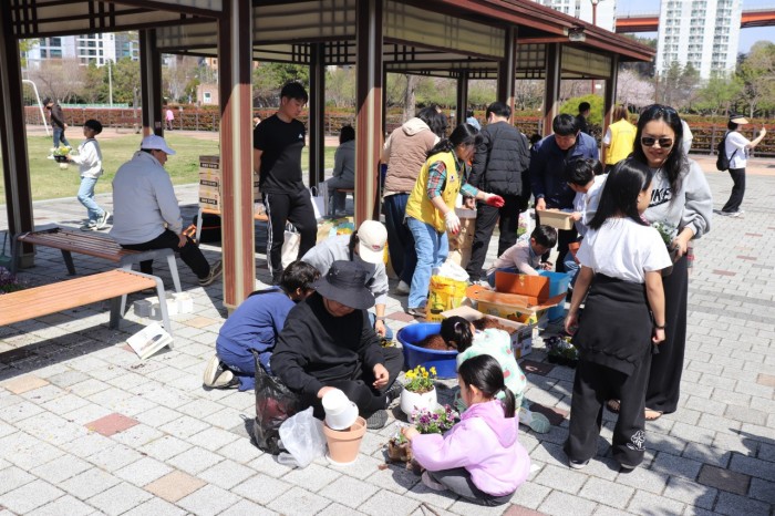 b0afcc1f61a7113c0f23eb7761c8b7b4_1775452