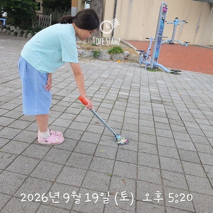9003819513c46505e1492a8a6a55787d_1790565